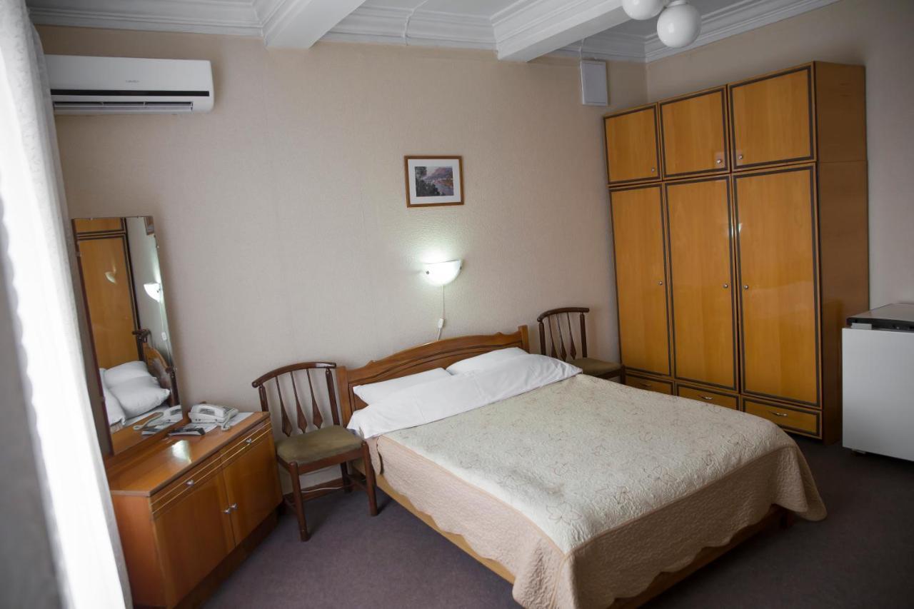 Chisinau Hotel Екстериор снимка
