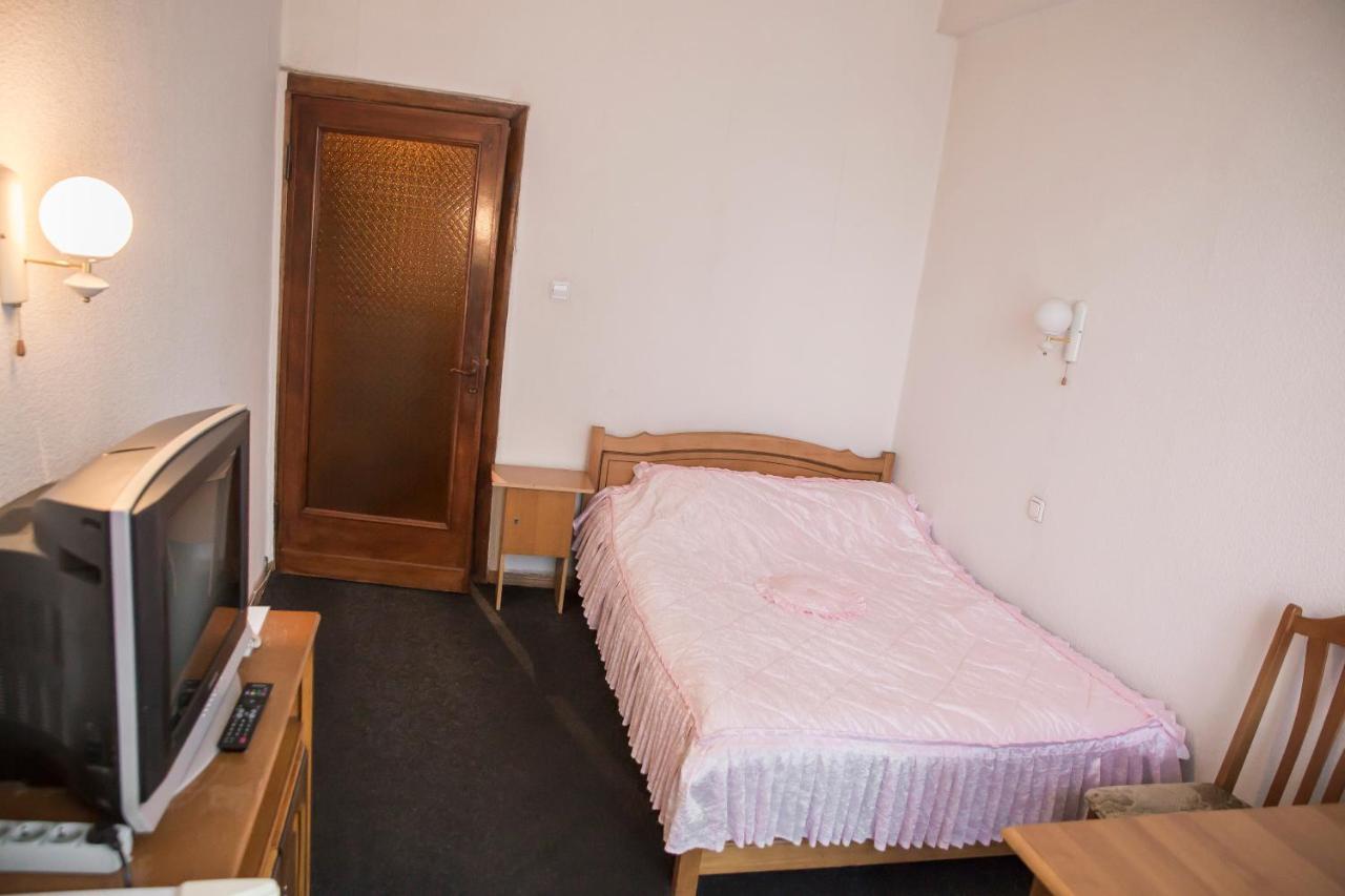 Chisinau Hotel Екстериор снимка